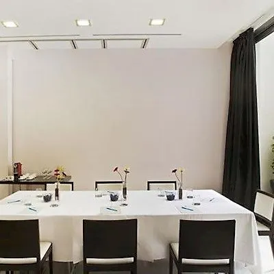 Grupotel Gran Via 678 מלון