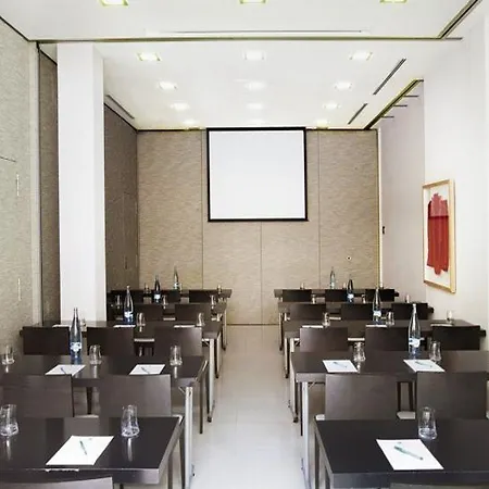 Grupotel Gran Via 678 מלון