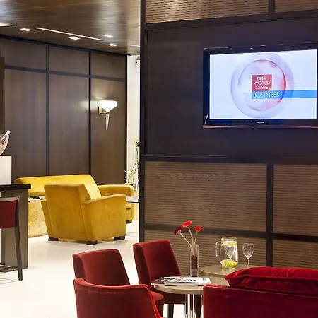 מלון Grupotel Gran Via 678 4*